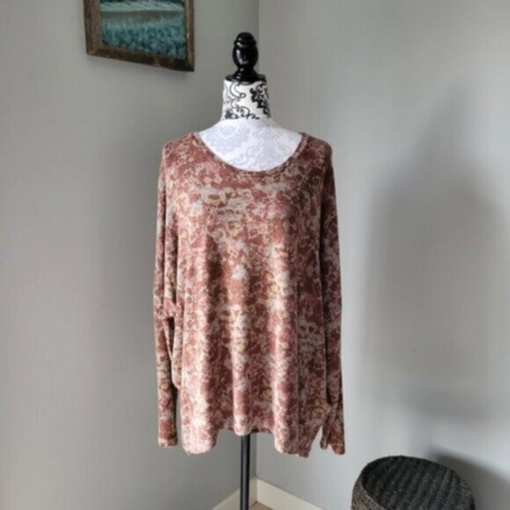 Soya Concept Soft Long Sleeve Top NWT Women's sz Large